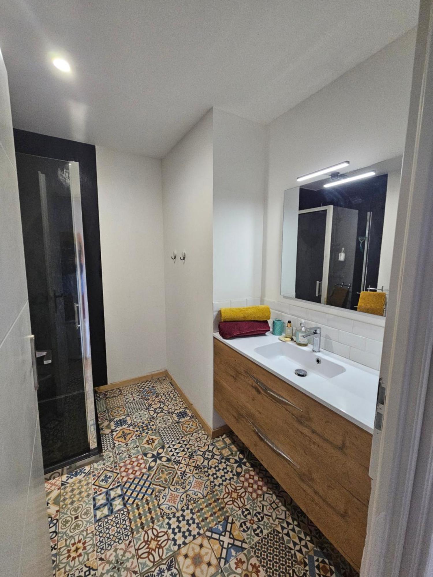 Appartement Neuf 6 Couchages 50 Metres De La Plage Груисан Екстериор снимка